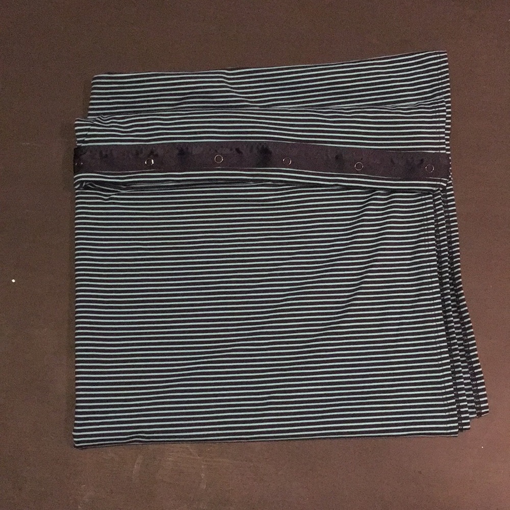 Lululemon Vinyasa infinity snap scarf